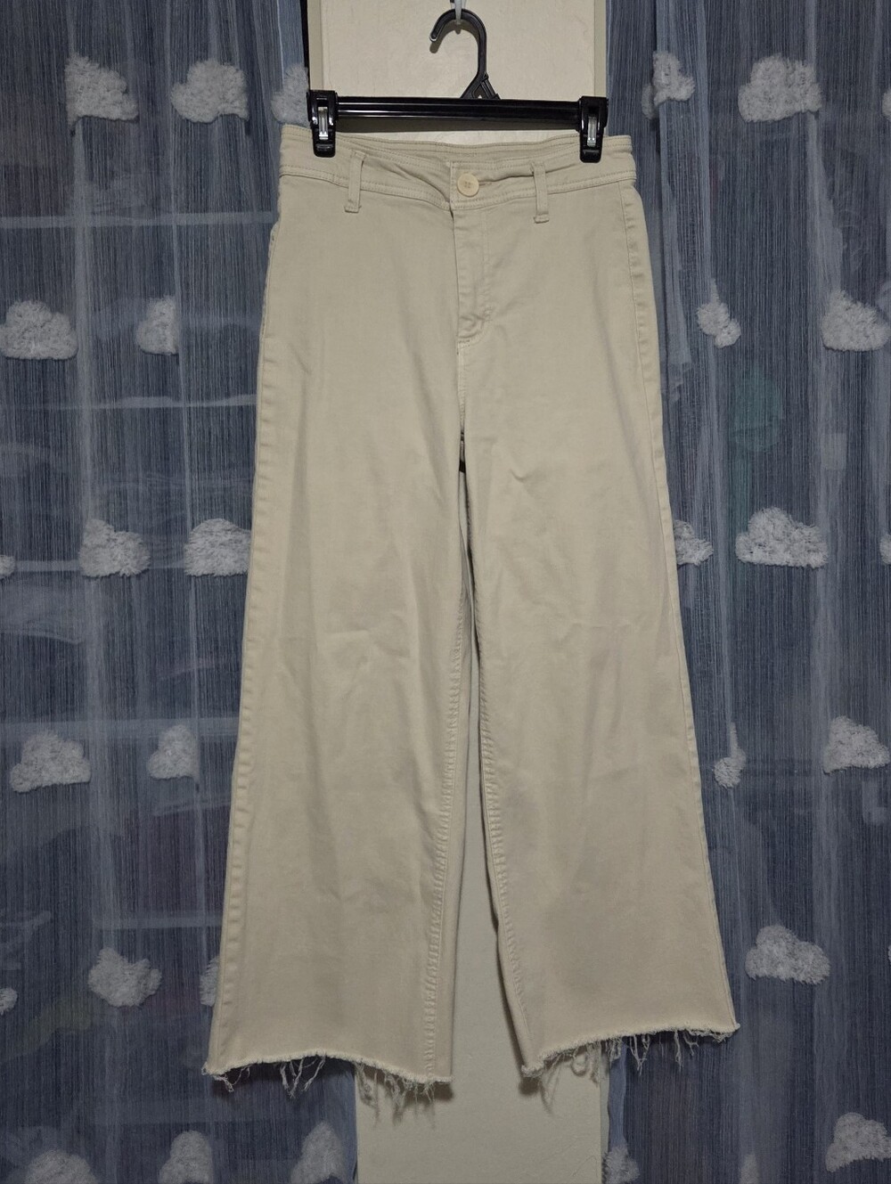 Oat New York Raw Hem Wide Leg Jeans in Cream/Light Beige